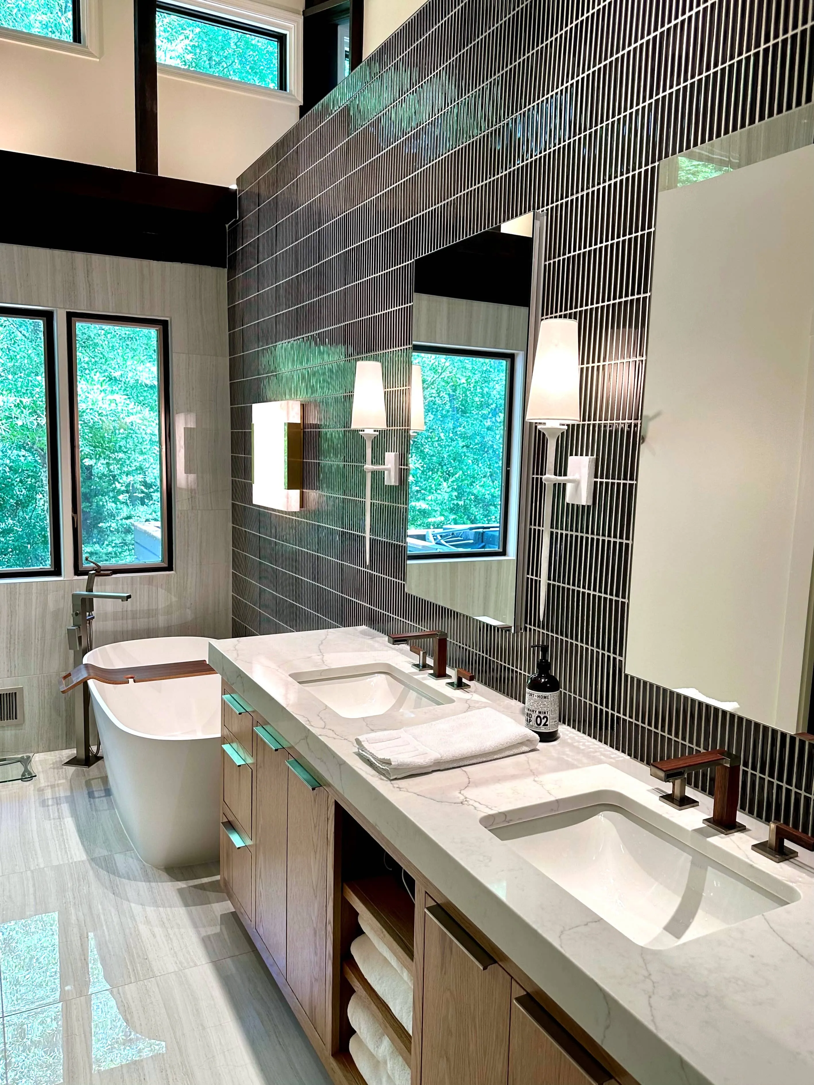 Porcelain Tile | Brian's Flooring & Design